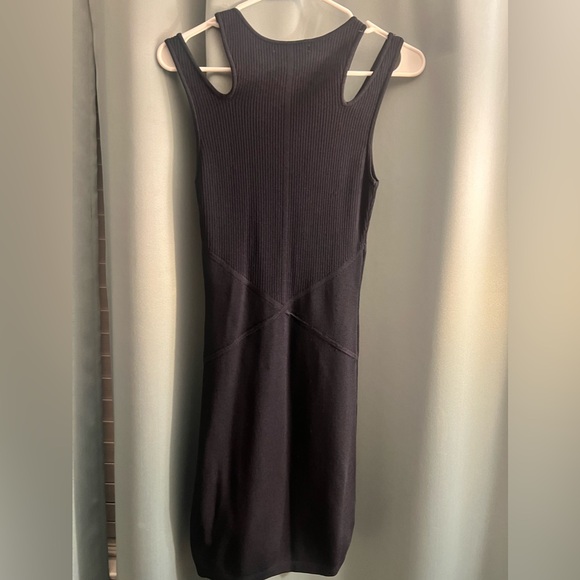 Cute Date Night Dress! Size 6 - Picture 4 of 4